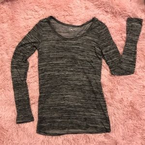 Mudd long sleeve top